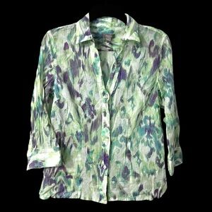 Chico’s Watercolor Blouse Lilac Green Shimmery Thread Size 1 (Small) 8-10 Top